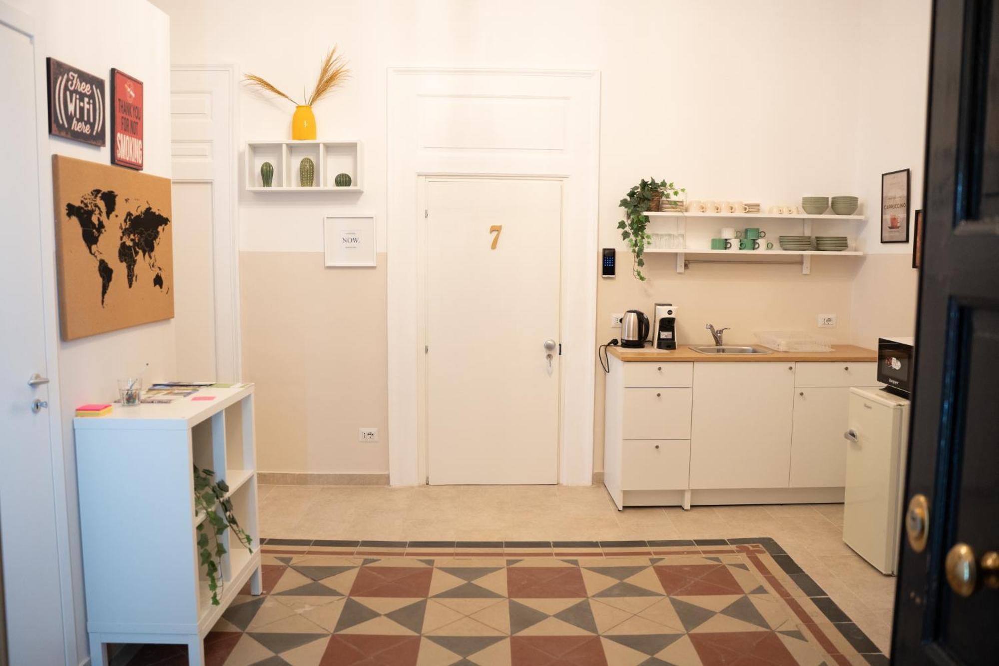 바리 Principe Amedeo 93 B&B 외부 사진