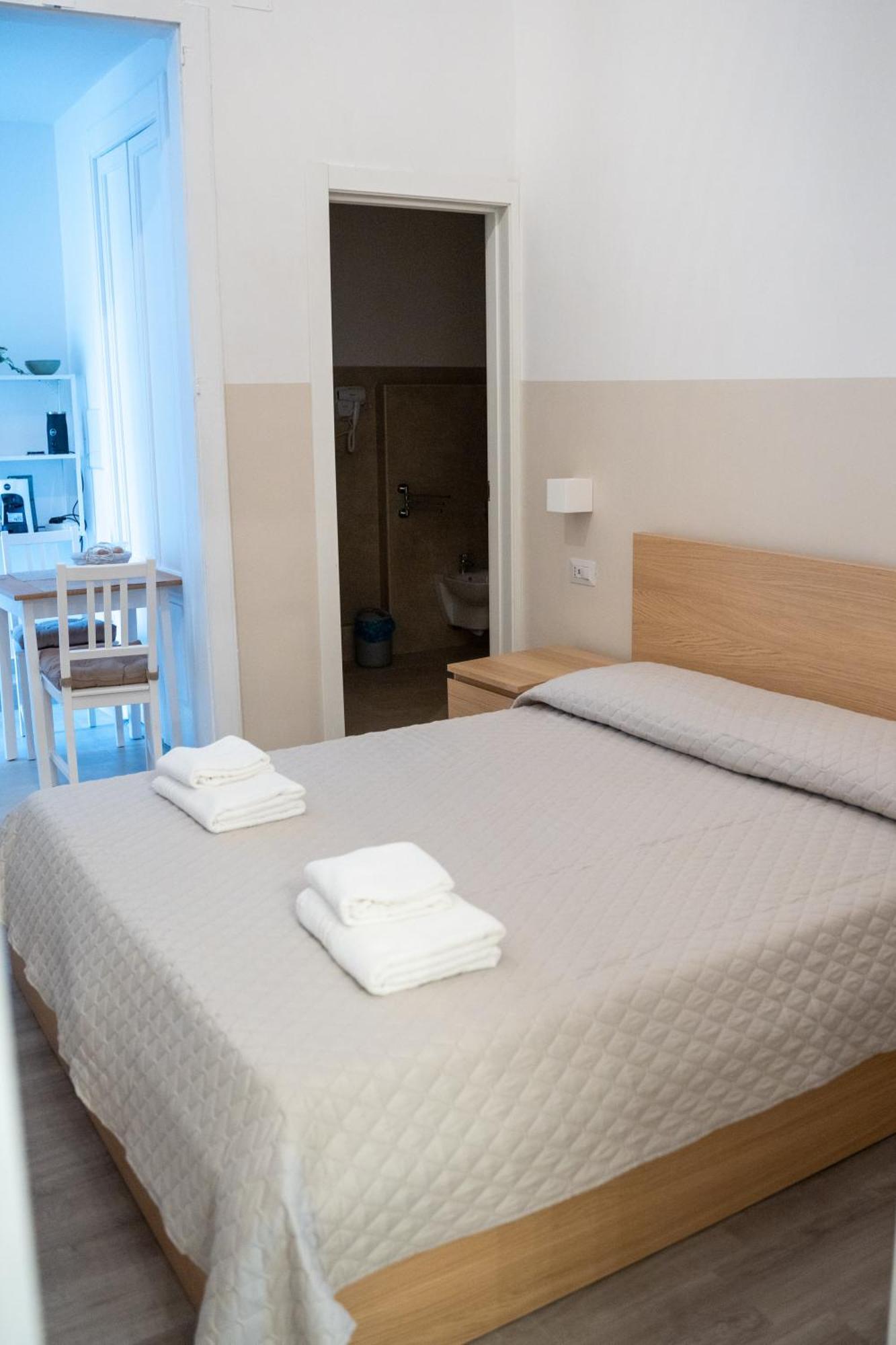 바리 Principe Amedeo 93 B&B 외부 사진